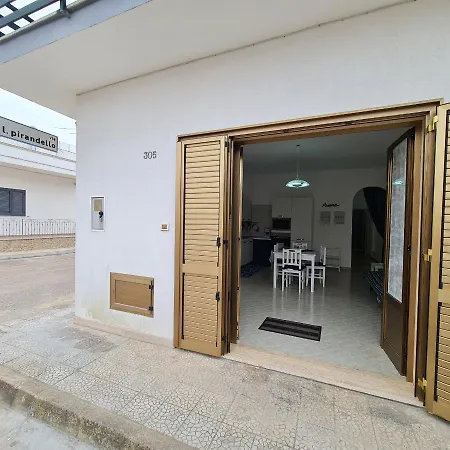 アパート Gioia トッレ・ラピッロ